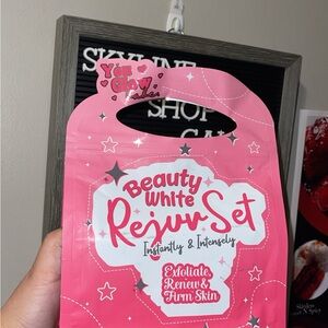 Beauty White Rejuv Set